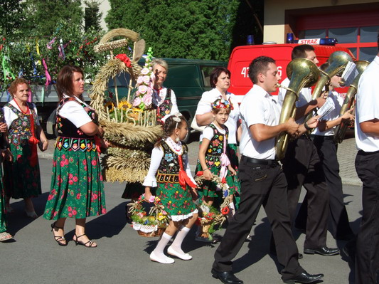 Do�ynki Gminne 2011<br/>  22.08.2011r., fot. Pawe� Tomera 